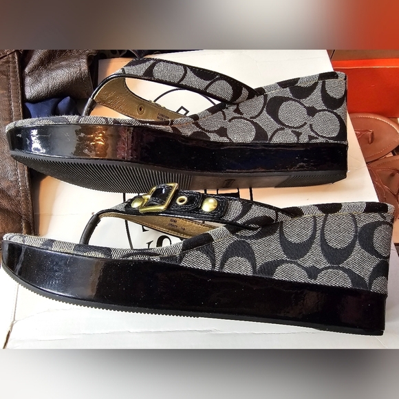 AUTHENTIC COACH SIGNATURE C WEDGE SANDALS SIZE 11 - Picture 5 of 8